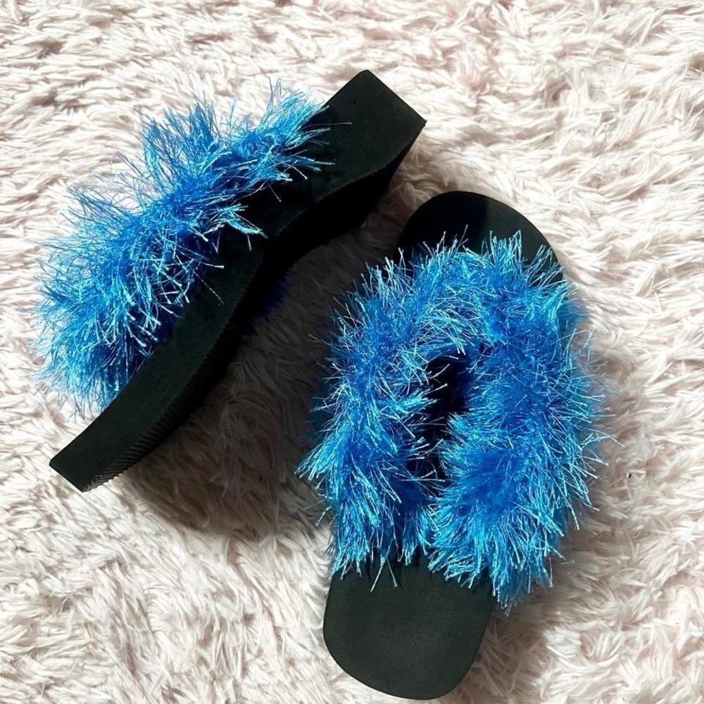 Platform Wedge Blue Fuzzy 90s Nostalgic Flip Flops Womens 8 Kidcore Dopamine